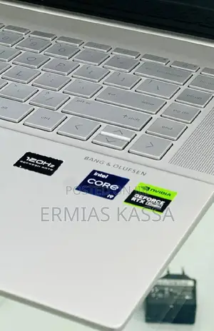 New Laptop HP Envy 13 32GB Intel Core I7 SSD 1T