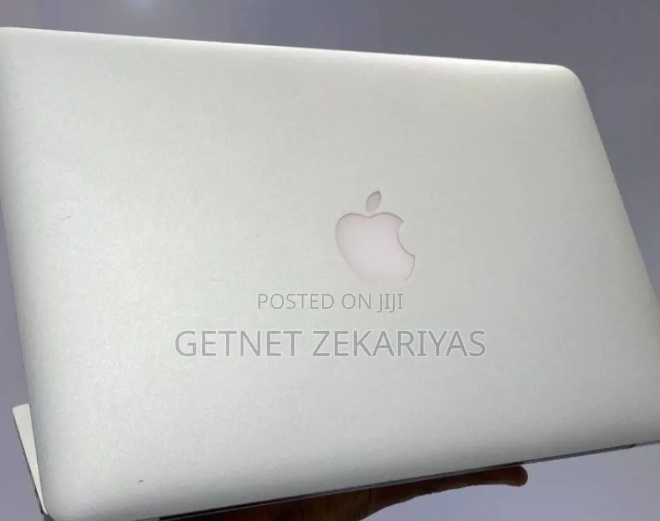 New Laptop Apple MacBook Pro 2015 16GB Intel Core I5 SSD 256GB