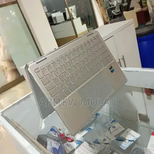 Photo - New Laptop HP Spectre X360 8GB Intel Core I5 SSD 512GB