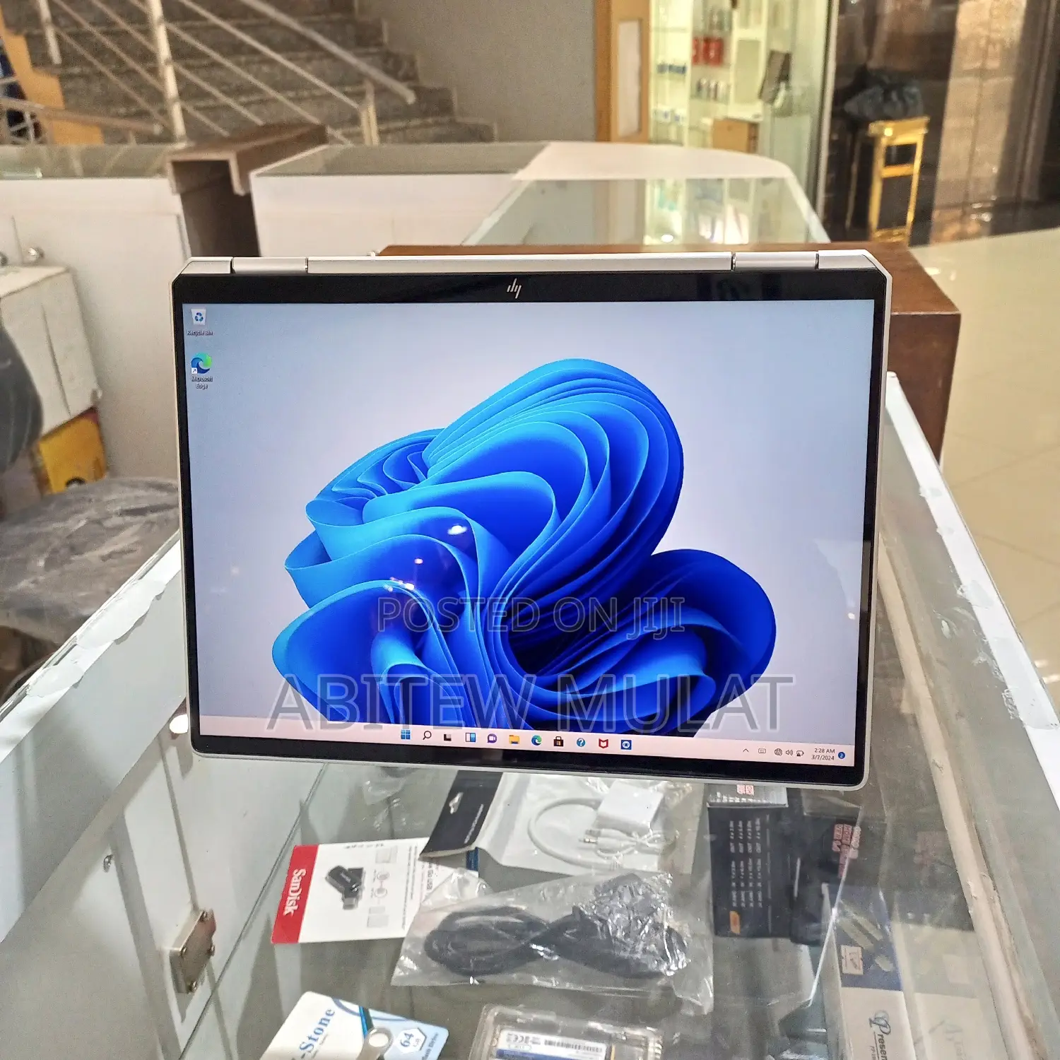 New Laptop HP Spectre X360 8GB Intel Core I5 SSD 512GB