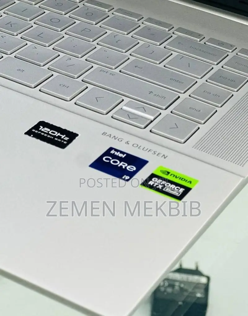 New Laptop HP 32GB Intel Core I9 SSD 1T