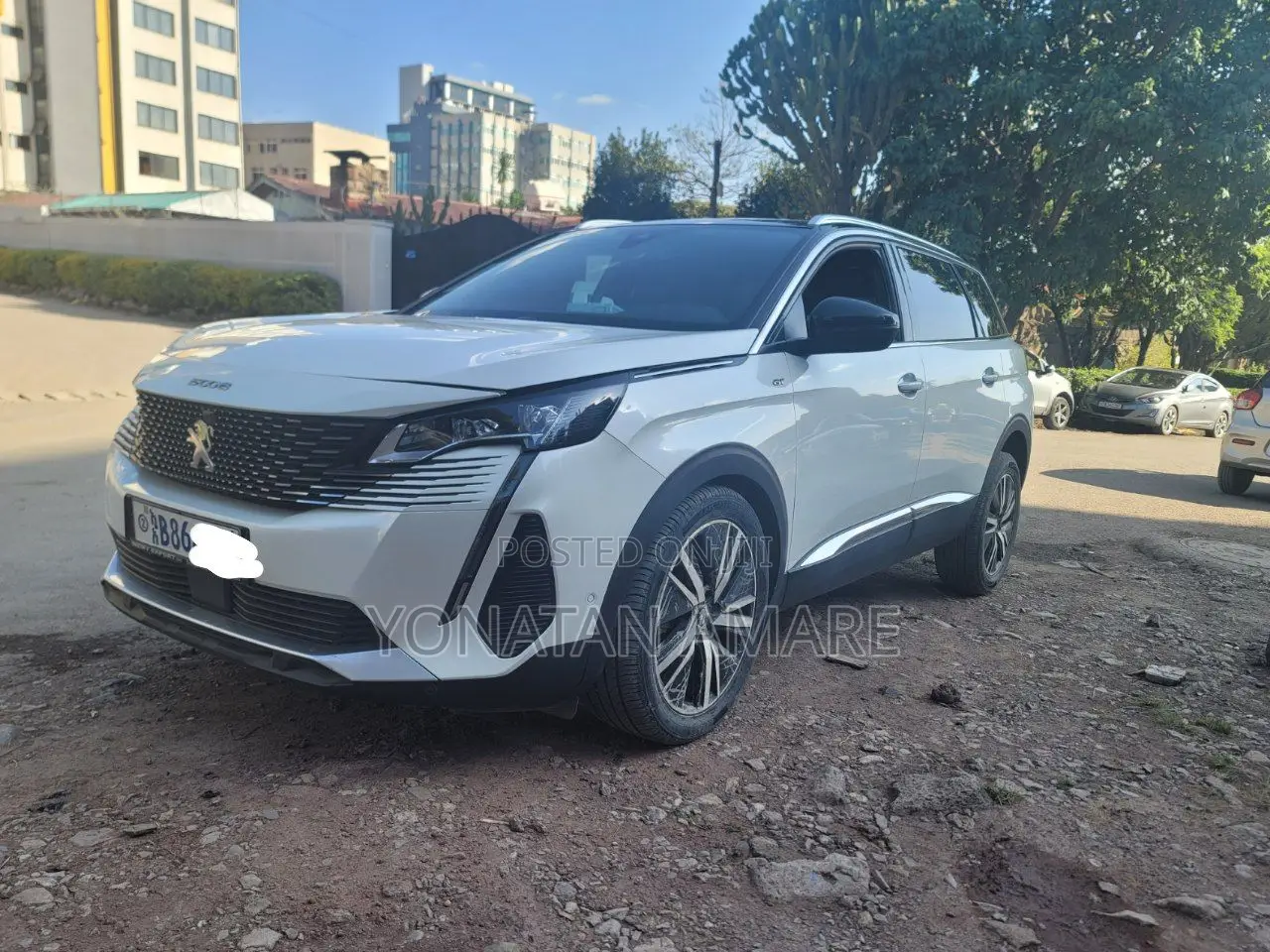 Peugeot 5008 2022 White