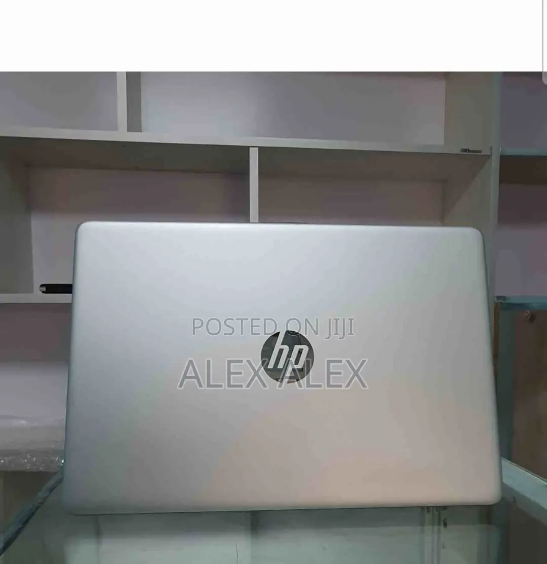 New Laptop HP Pavilion 15 8GB Intel Core I7 SSD 512GB