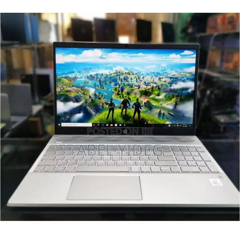 New Laptop HP Pavilion 15 16GB Intel Core I7 SSD 512GB