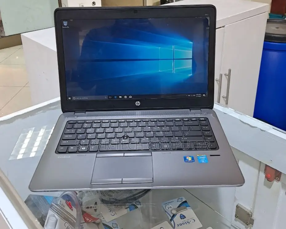 New Laptop HP EliteBook 840 4GB Intel Core I5 HDD 500GB