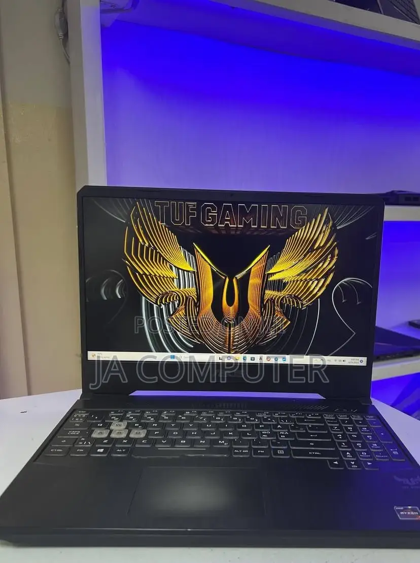 New Laptop HP Pavilion 15 16GB AMD Ryzen 5 SSD 512GB