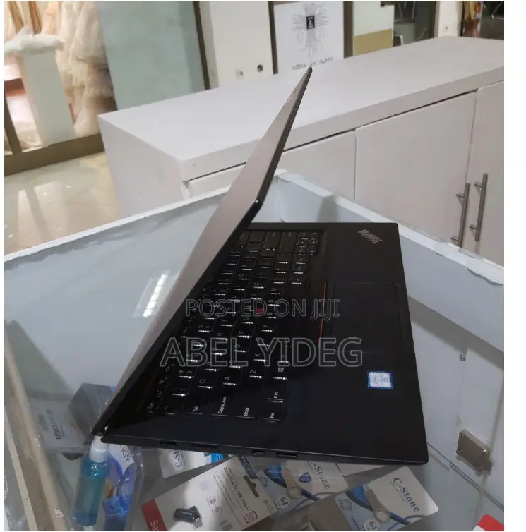 New Laptop Lenovo ThinkPad X1 Carbon 8GB Intel Core I5 SSD 512GB