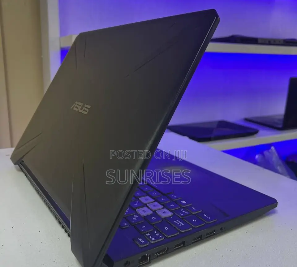 New Laptop Asus TUF Dash F15 16GB AMD Ryzen 5 SSD 512GB