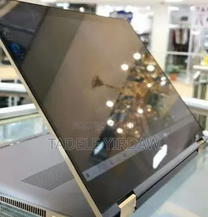 New Laptop HP Spectre X360 16GB Intel Core I7 SSD 512GB