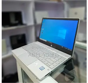 New Laptop HP Pavilion 13 8GB Intel Core I7 SSD 512GB