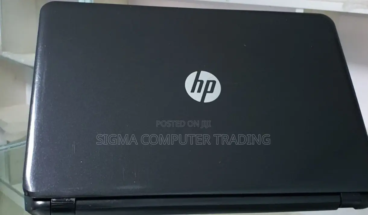 Laptop HP Pavilion 15 8GB Intel Core I5 HDD 1T