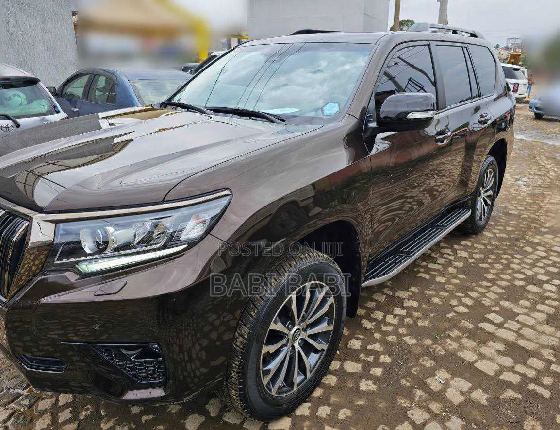 Toyota Land Cruiser Prado 2020 Matt Black