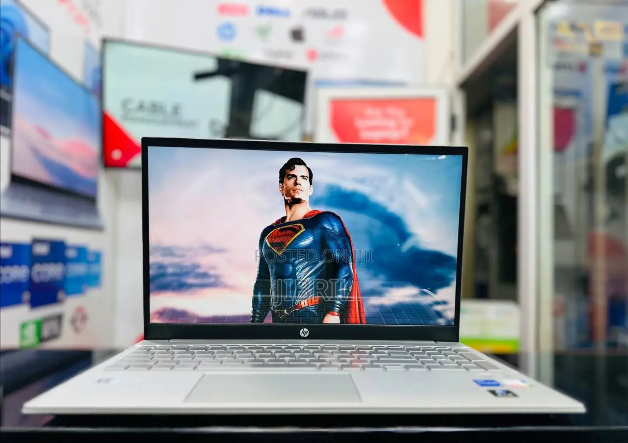 New Laptop HP Pavilion 15 16GB Intel Core I5 SSD 512GB