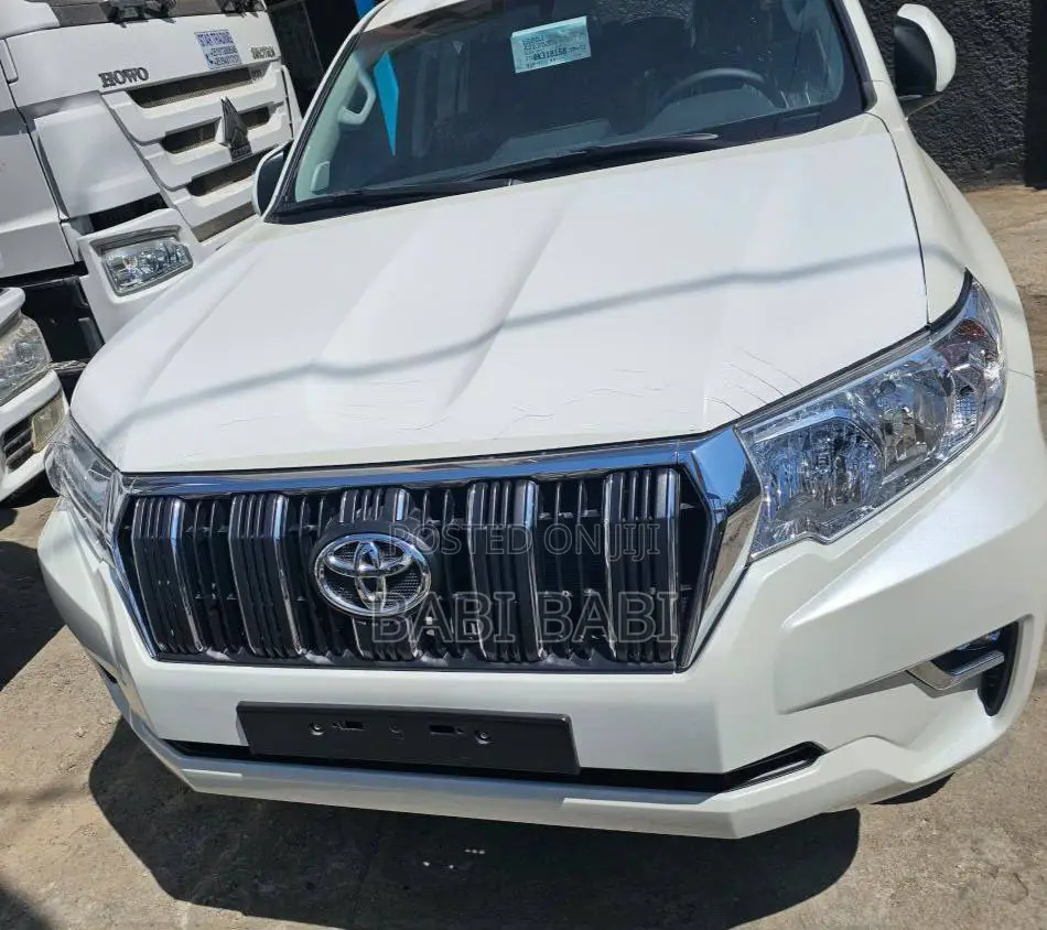 New Toyota Land Cruiser Prado 2024 White