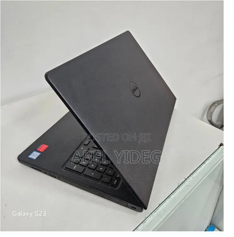 New Laptop Dell Inspiron 15 8GB Intel Core I5 HDD 1T