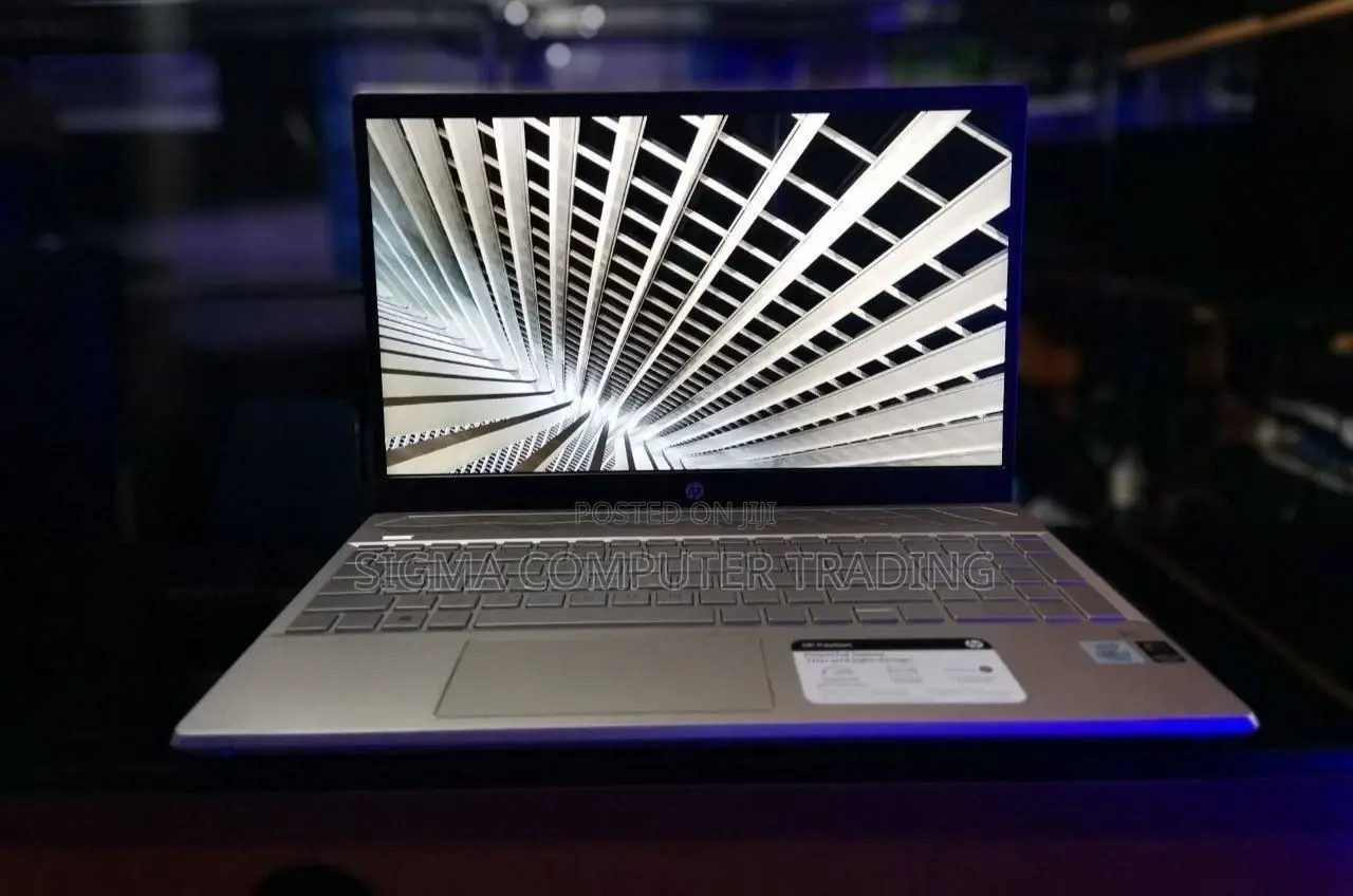 New Laptop HP Pavilion 15 16GB Intel Core I7 SSD 512GB