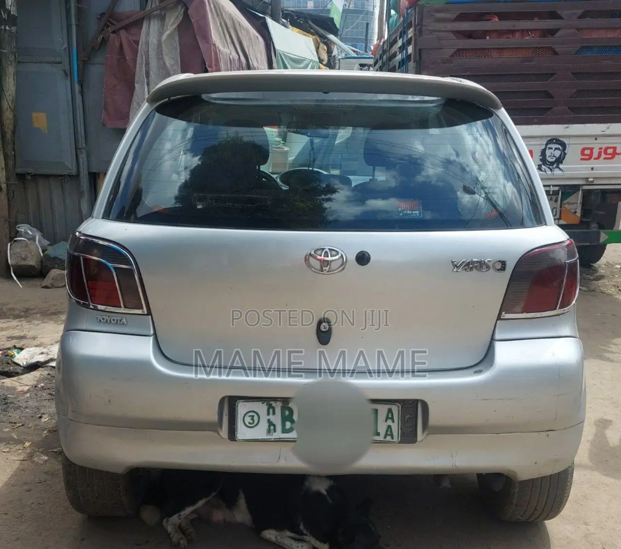 Toyota Vitz 2000 Silver