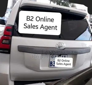 Toyota Land Cruiser Prado 2017 White