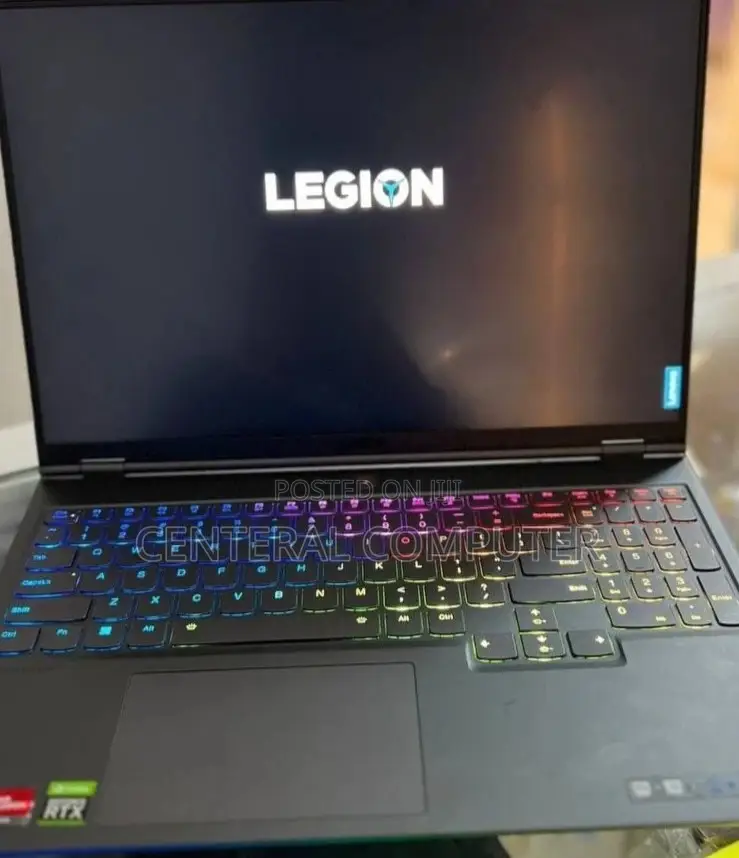 New Laptop Lenovo Legion 7 32GB AMD Ryzen 9 SSD 1T