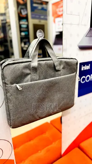Photo - Brand New Best Quality Laptop Bag for 15/14/13 Inches