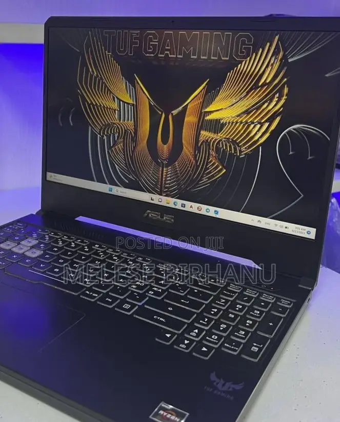 New Laptop Asus 16GB AMD Ryzen 5 SSD 512GB
