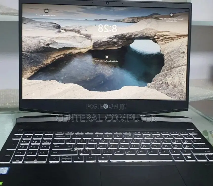 New Laptop HP Pavilion 17 16GB Intel Core I7 SSD 512GB