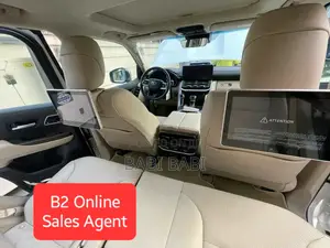 New Toyota Land Cruiser 2023 White