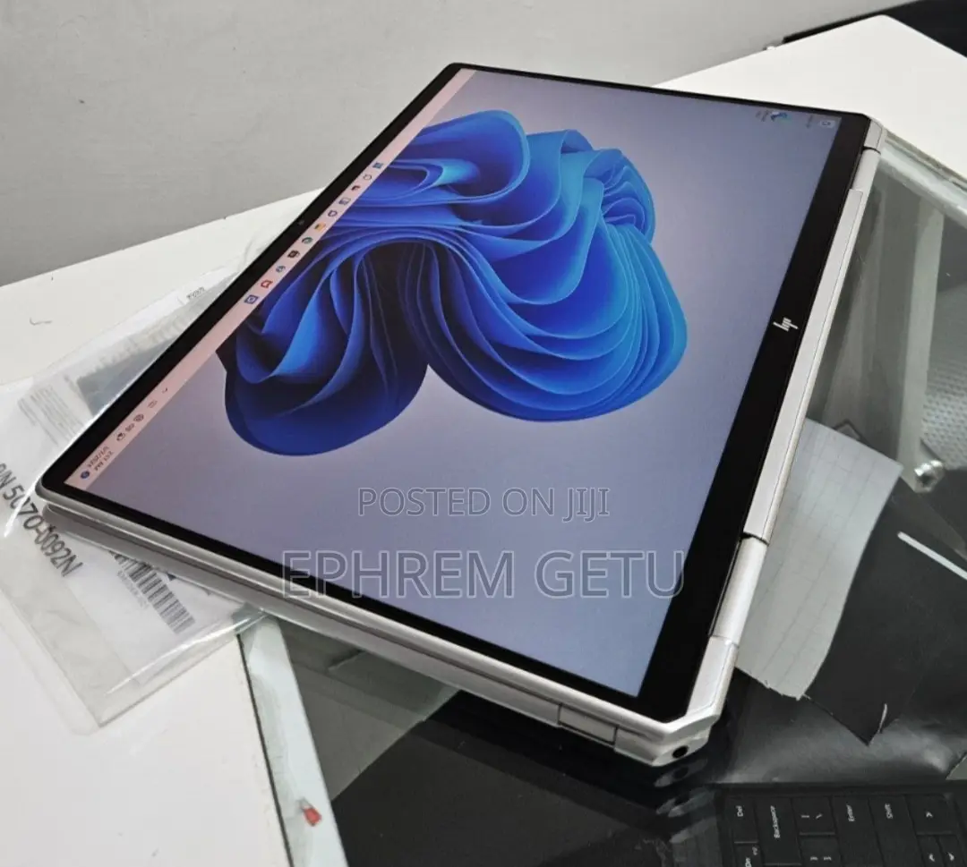 New Laptop HP Spectre 14 8GB Intel Core I5 SSD 512GB