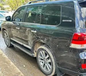 Toyota Land Cruiser 2020 Black