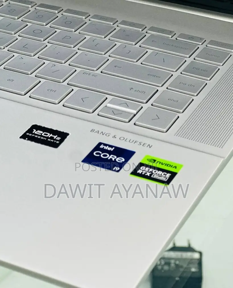 New Laptop HP 32GB Intel Core I9 SSD 1T