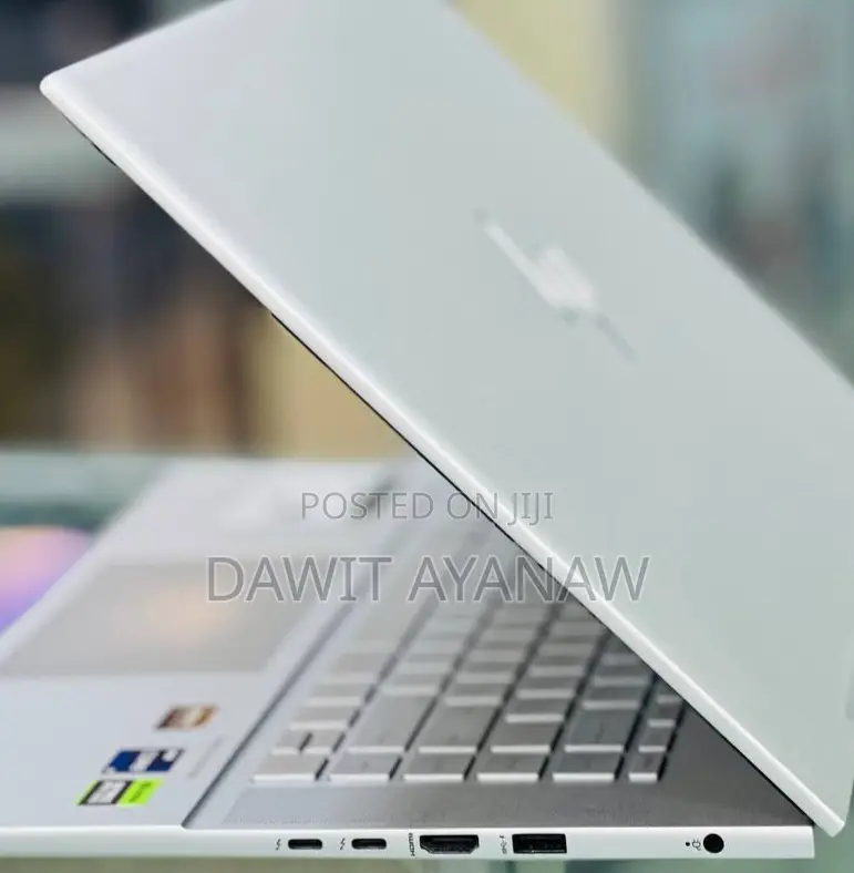 New Laptop HP 32GB Intel Core I9 SSD 1T