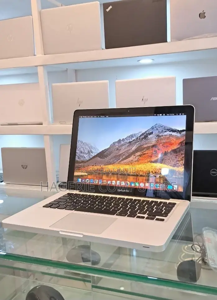 New Laptop Apple MacBook Pro 2012 4GB Intel Core I5 HDD 320GB