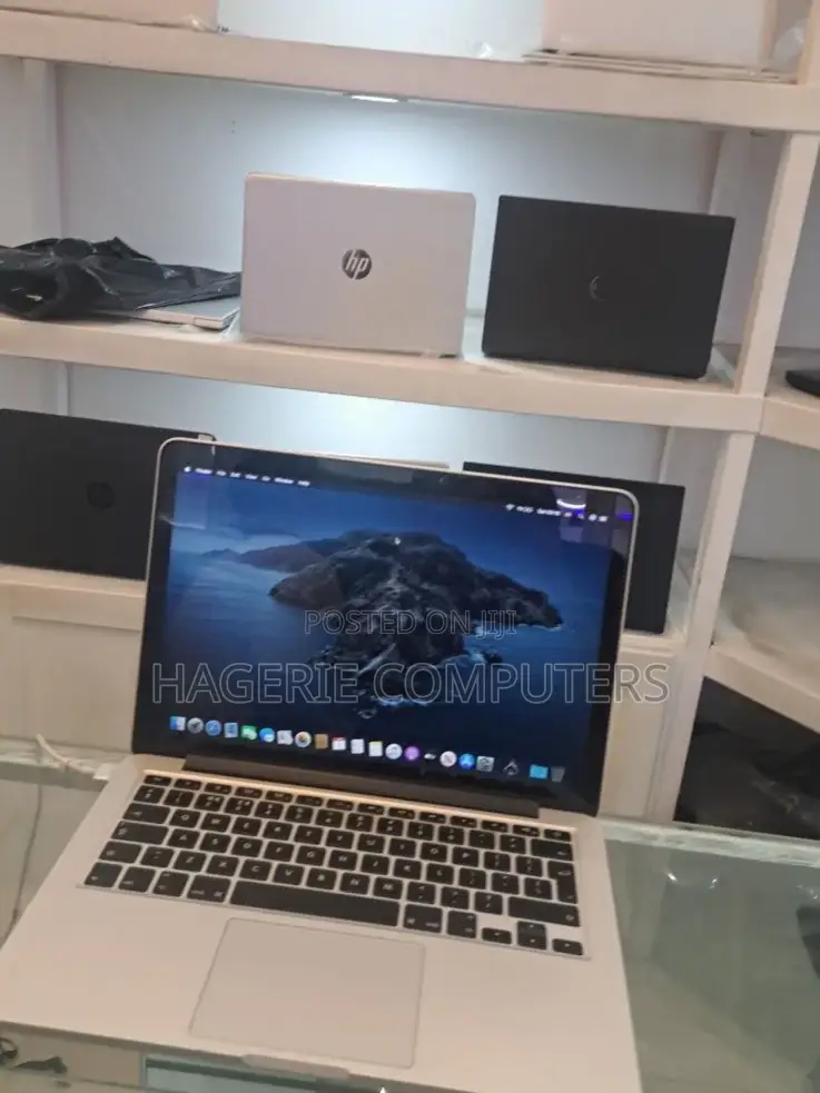 New Laptop Apple MacBook Pro 2015 8GB Intel Core I5 SSD 128GB