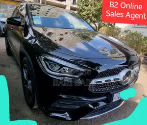 New Mercedes-Benz GLA-Class 2021 Matt Black