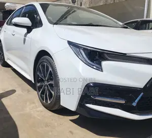 Toyota Corolla 2023 White