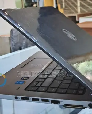 Photo - Laptop HP 4GB Intel Core I5 HDD 500GB