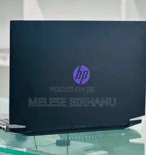 New Laptop HP 8GB AMD Ryzen 5 HDD 1T