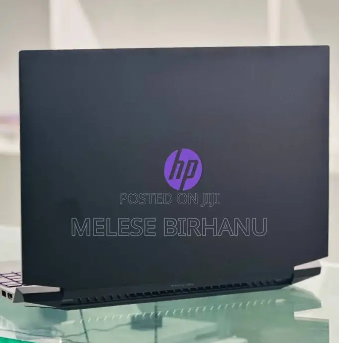 New Laptop HP 8GB AMD Ryzen 5 HDD 1T