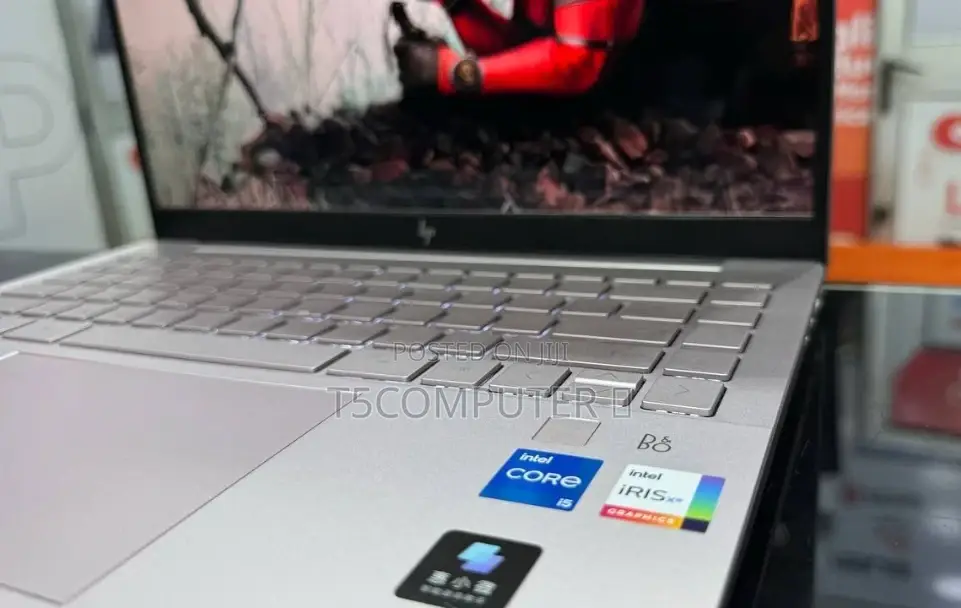 New Laptop HP Pavilion 10 16GB Intel Core I5 SSD 1T