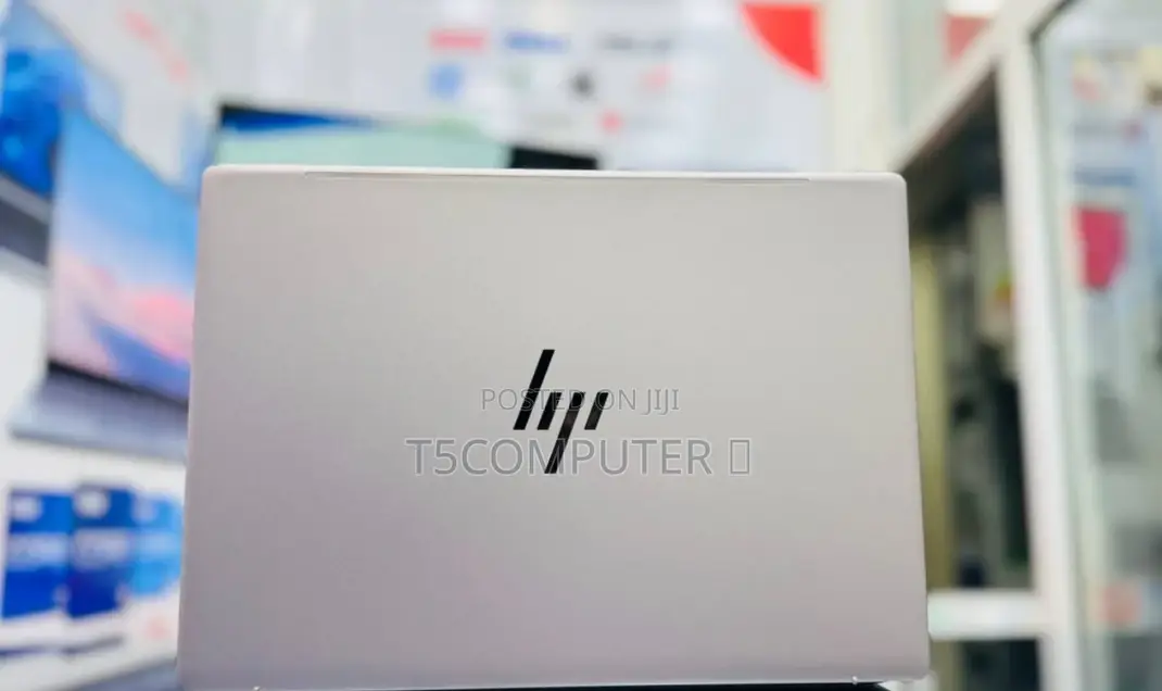 New Laptop HP Pavilion 10 16GB Intel Core I5 SSD 1T