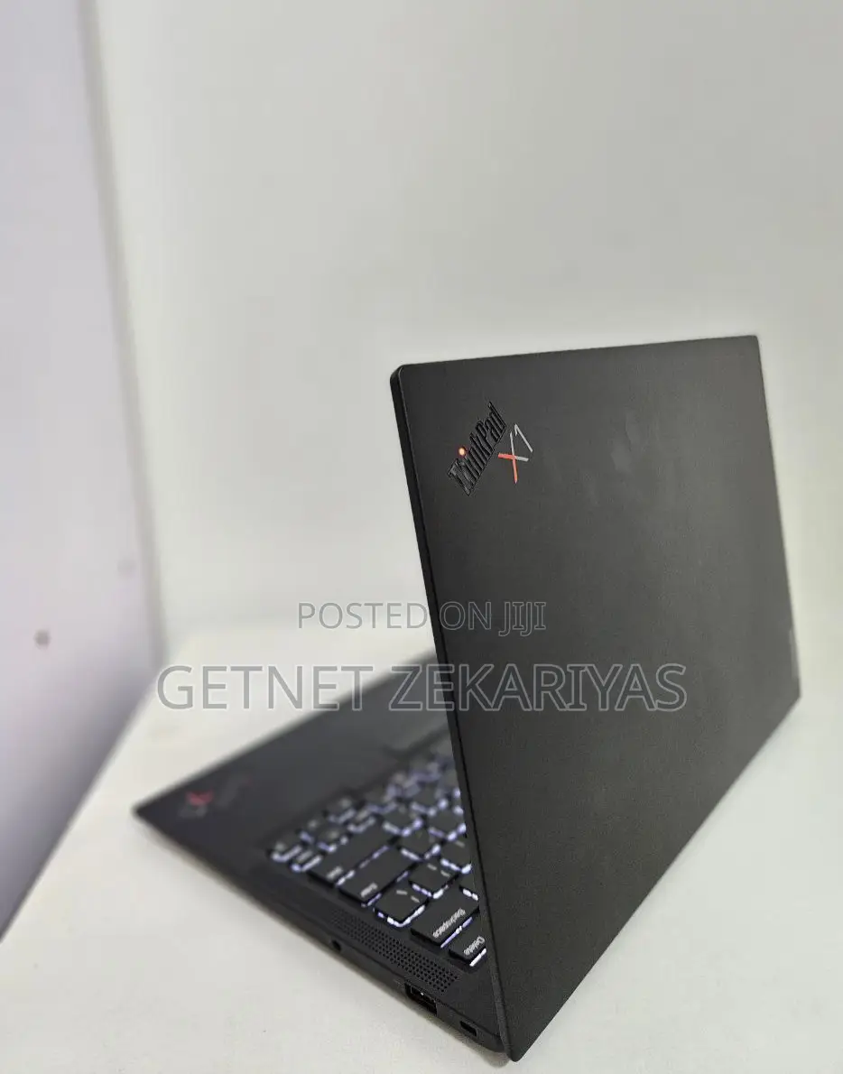 New Laptop Lenovo ThinkPad X1 Carbon 16GB Intel Core I7 SSD 512GB