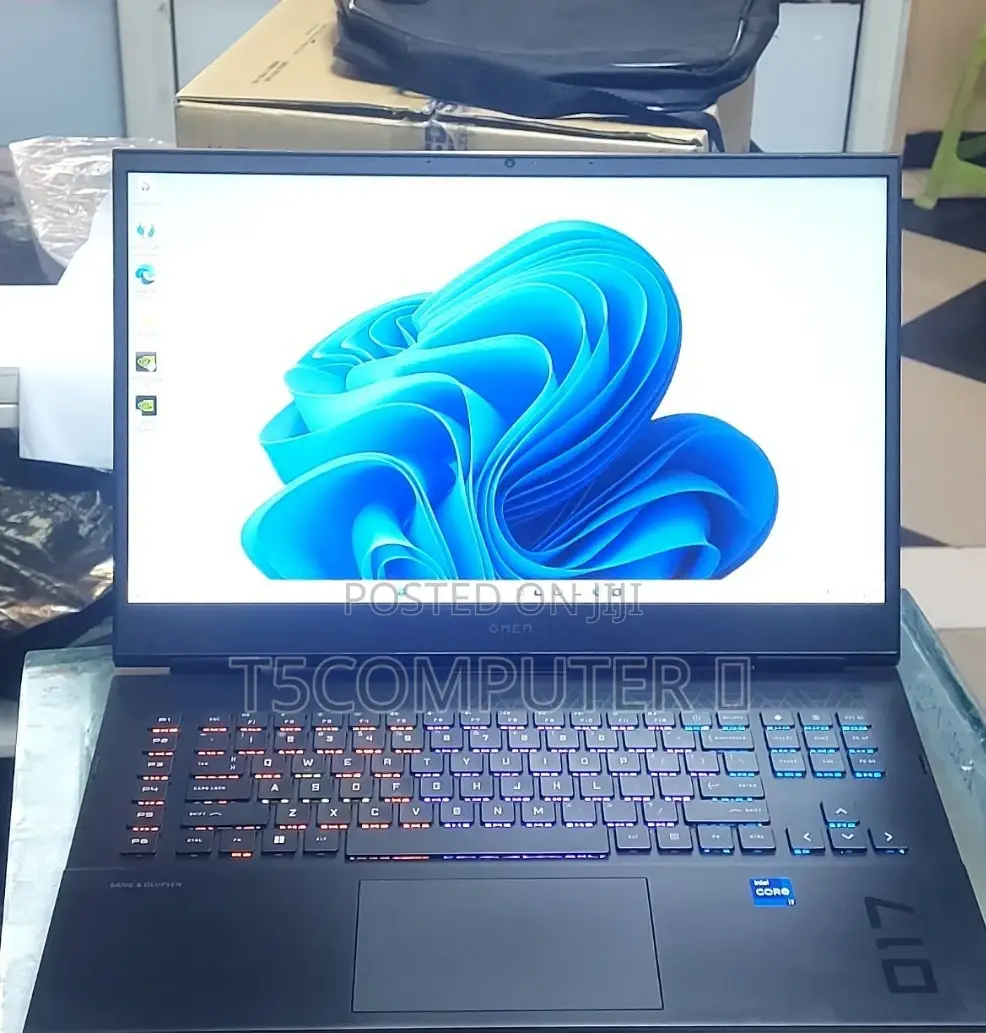 New Laptop HP Omen 17 16GB Intel Core I7 SSD 1T