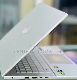 Photo - New Laptop HP Envy 17 32GB Intel Core I9 SSD 1T