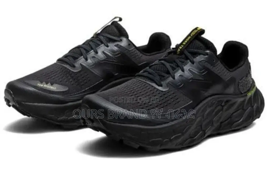New Balance Fresh Foam X More Trail V3 Black Shoes
