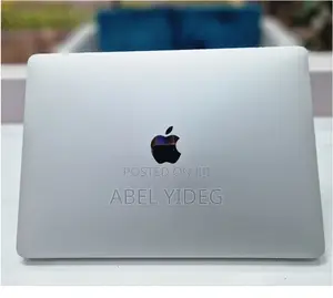 New Laptop Apple MacBook Pro 2020 8GB Intel Core I5 SSD 256GB