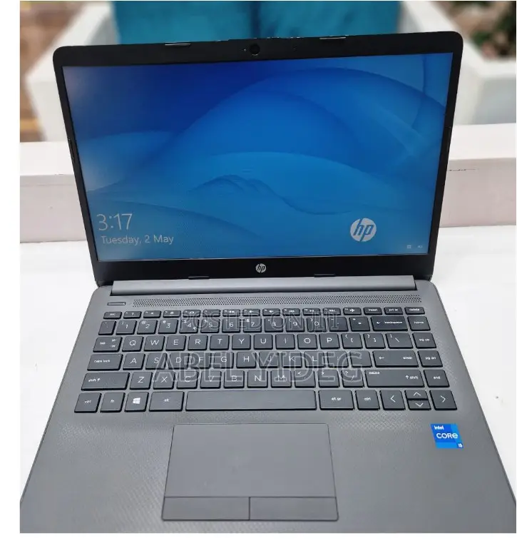 New Laptop HP 240 G8 8GB Intel Core I5 HDD 1T
