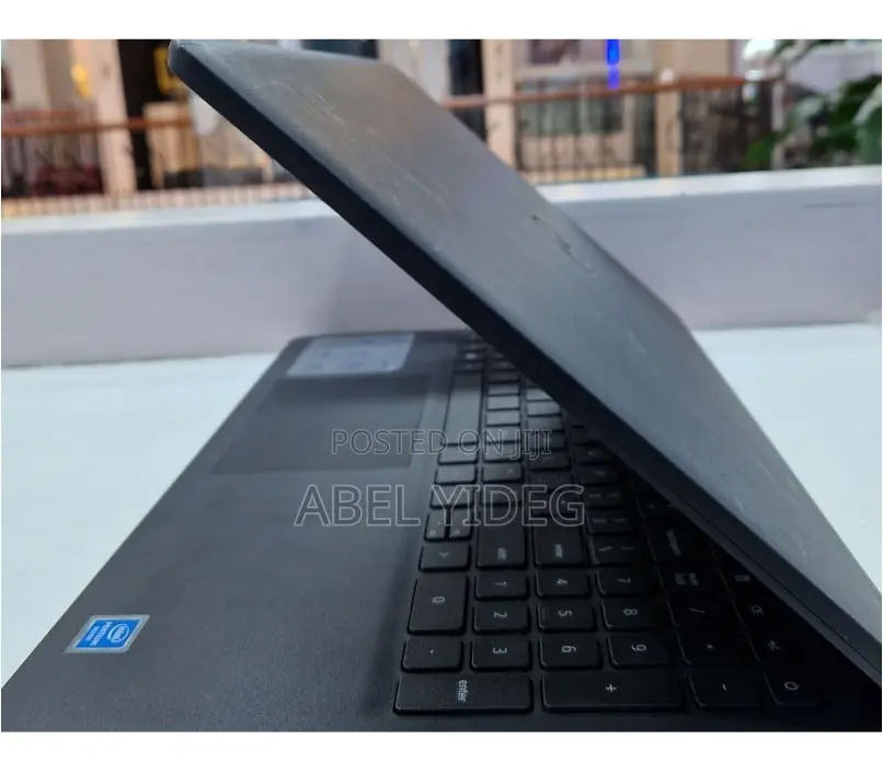 New Laptop Dell Inspiron 15 8GB Intel SSD 256GB