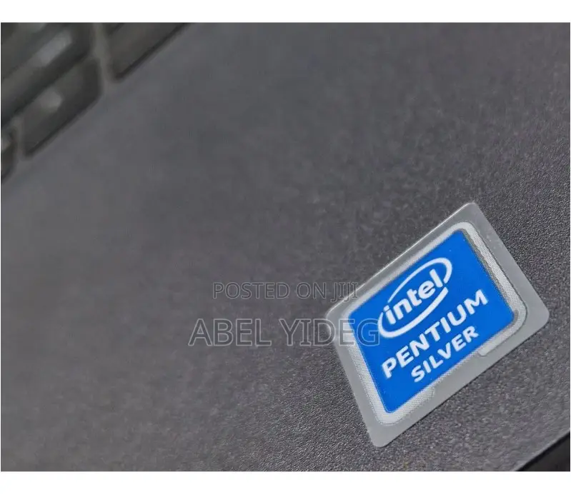 New Laptop Dell Inspiron 15 8GB Intel SSD 256GB