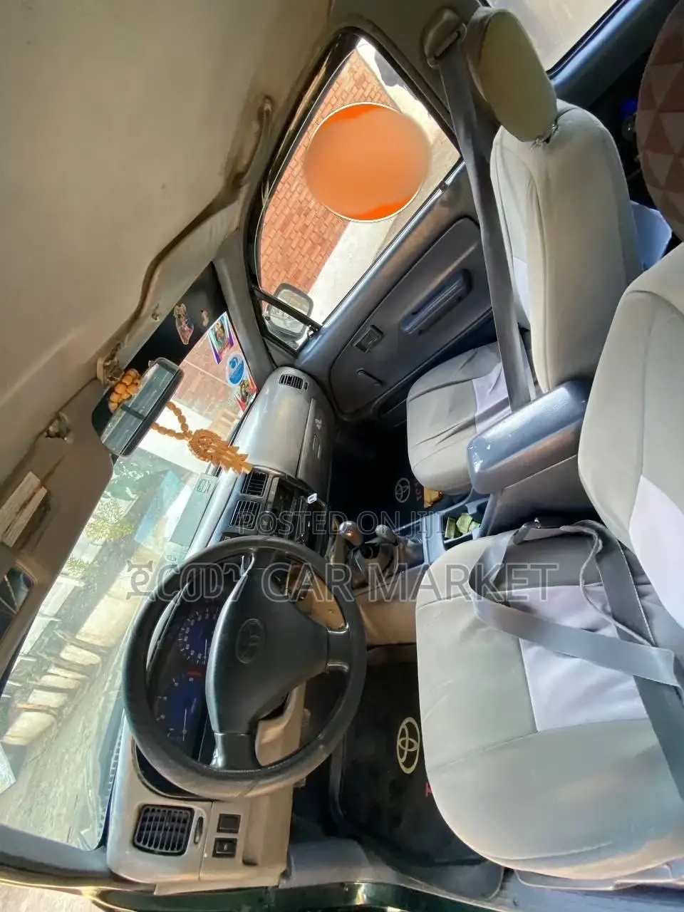 Toyota Hilux 2004 Green