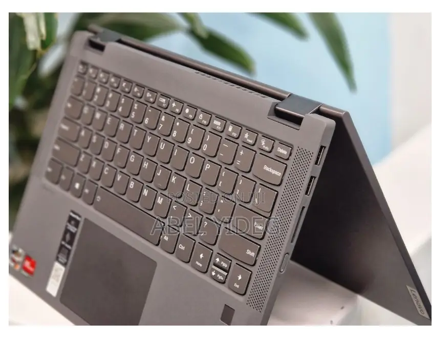 New Laptop Lenovo Flex 5 16GB AMD Ryzen 7 SSD 512GB